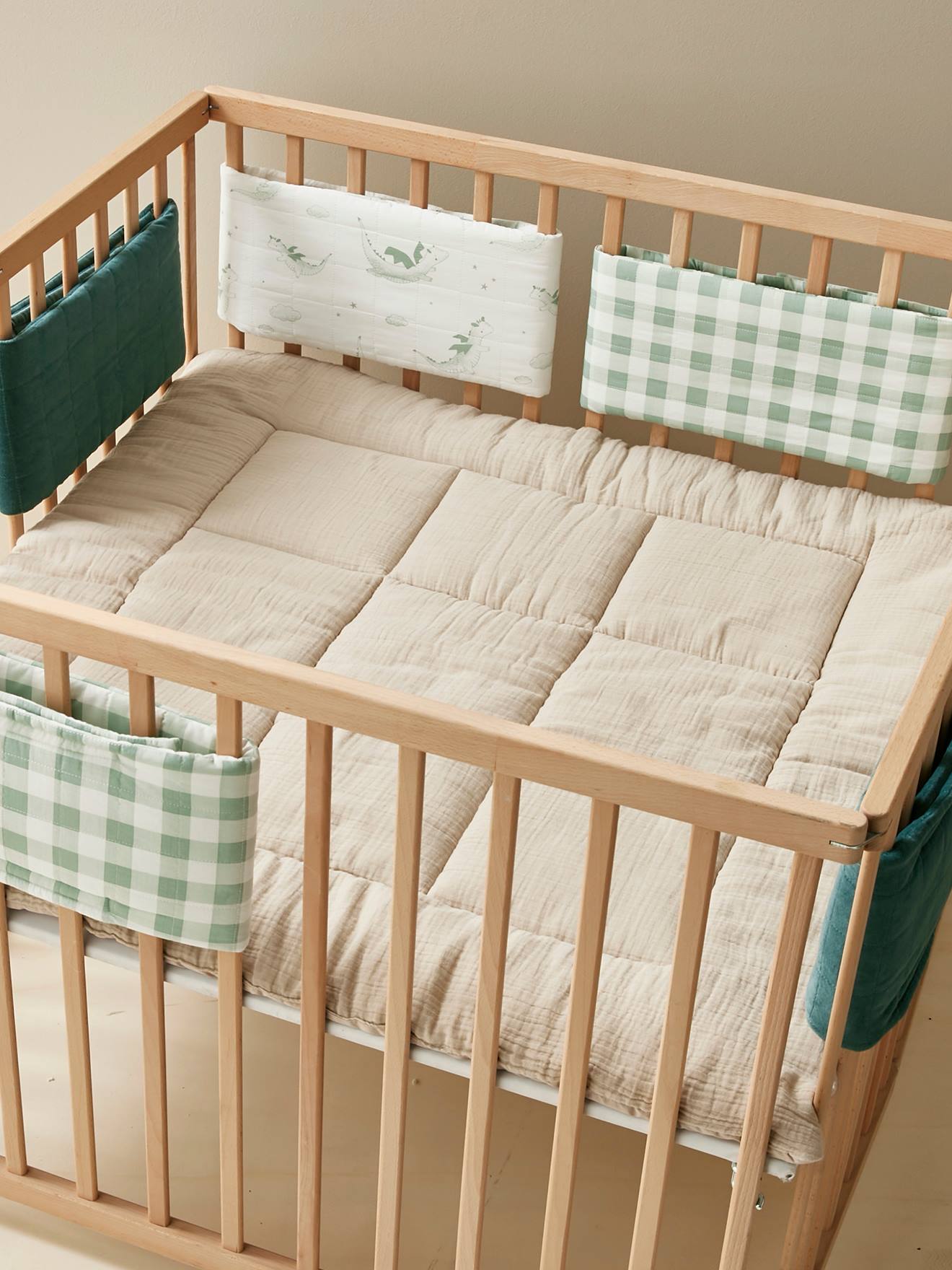 Thumbnail - Baby Bettumrandung