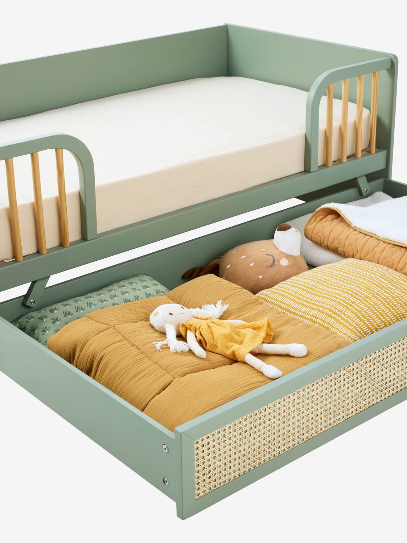 Thumbnail - Babybett POESIE mit Schublade aus Rattan 70x140cm