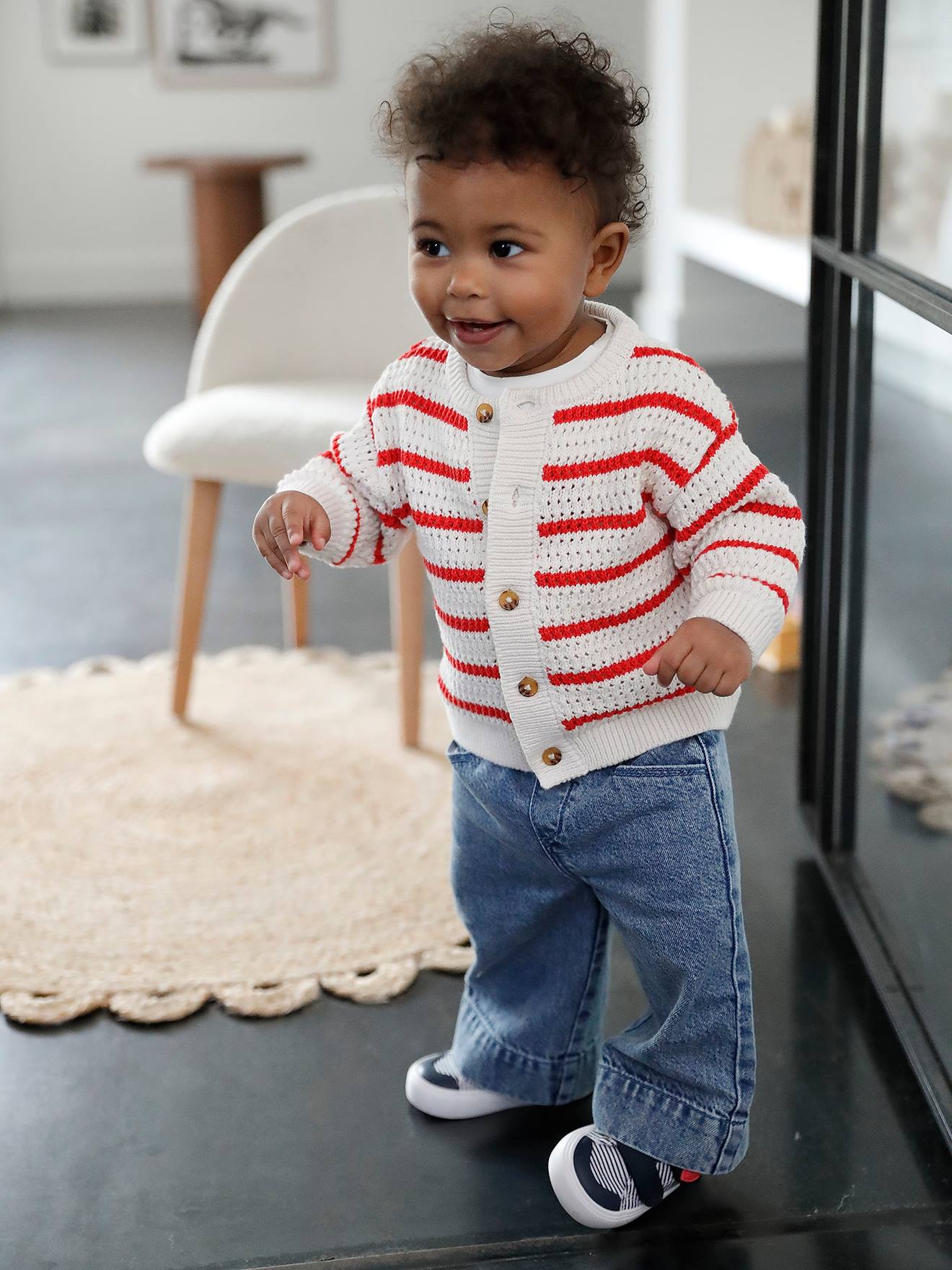 Weite Baby Hose mit Bindegürtel