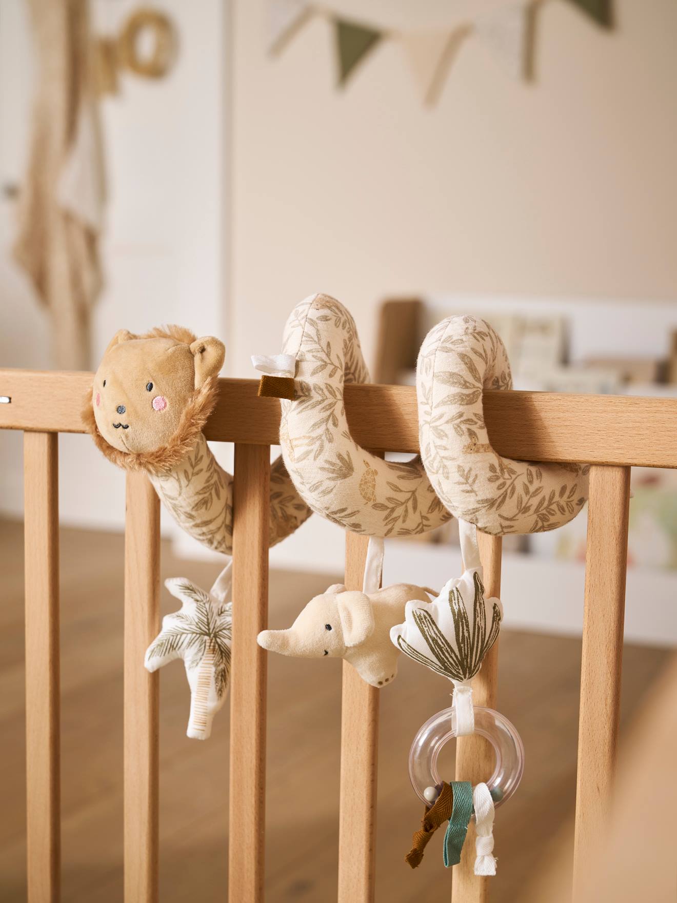 Vertbaudet Baby Activity-Spirale Samtlöwe Babylon Beige Einheitsgröße