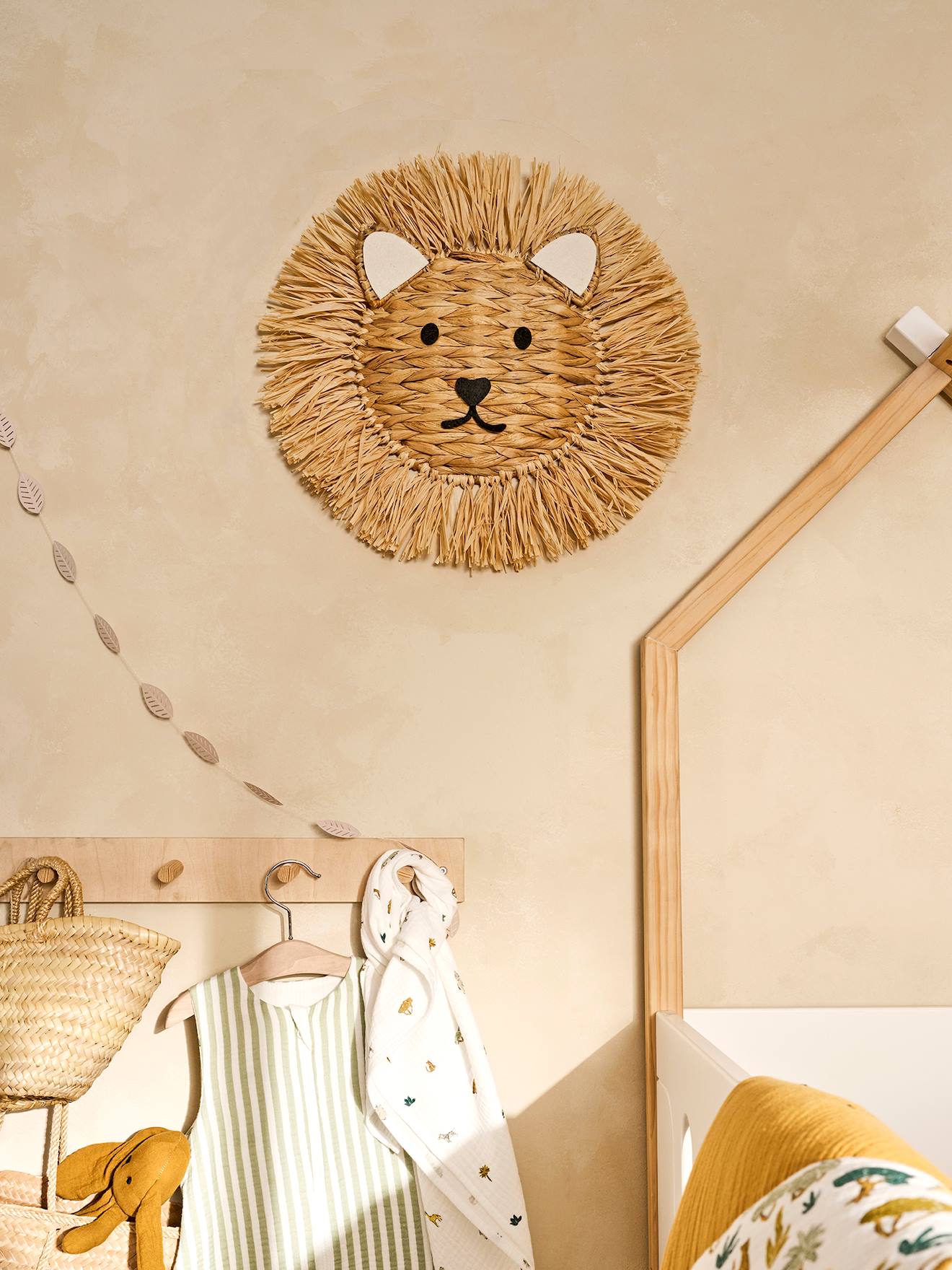 Wanddekoration LÖWE für Kinderzimmer