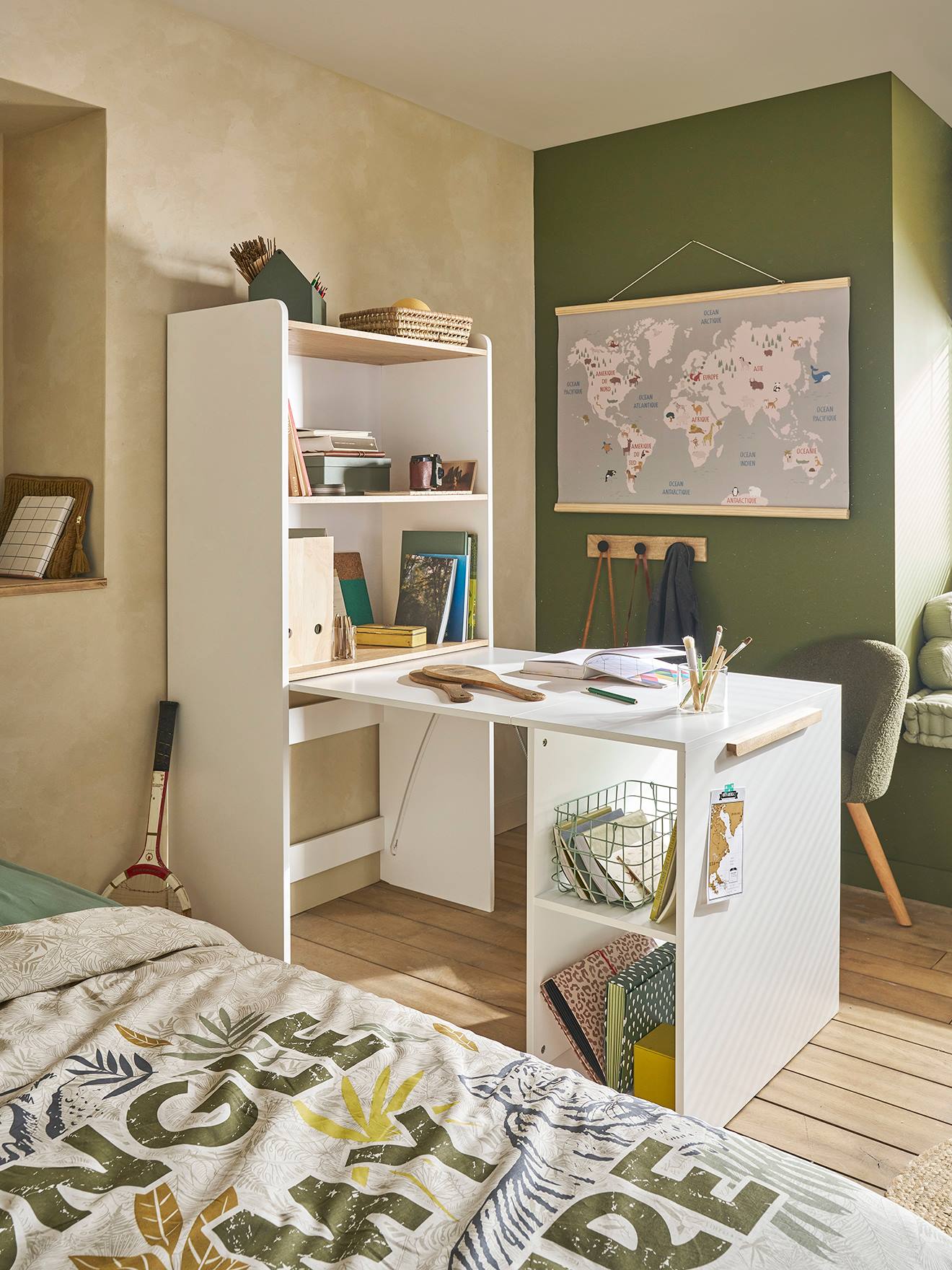 Kinderzimmer Regalschrank mit integriertem Schreibtisch MODULO