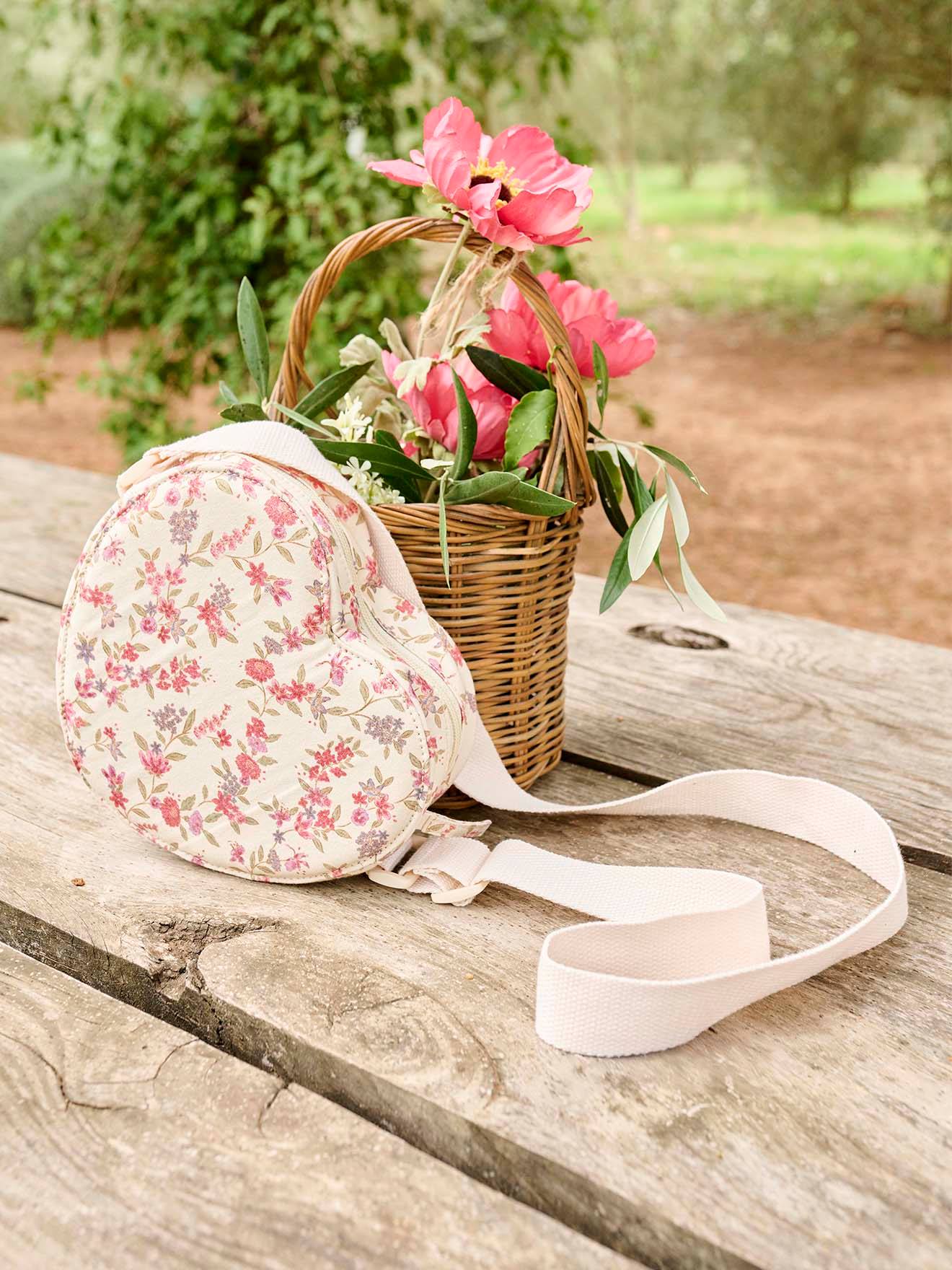 Thumbnail - Mädchen Umhängetasche in Herzform