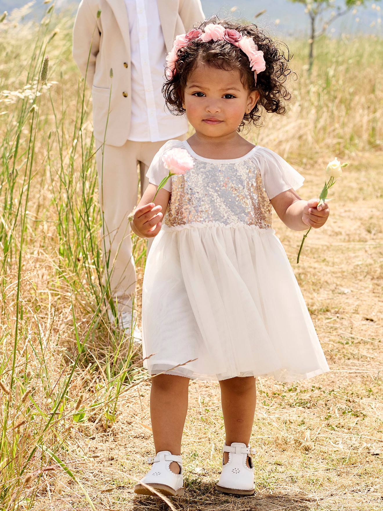 Kurzärmeliges Mädchen Festkleid mit Pailletten