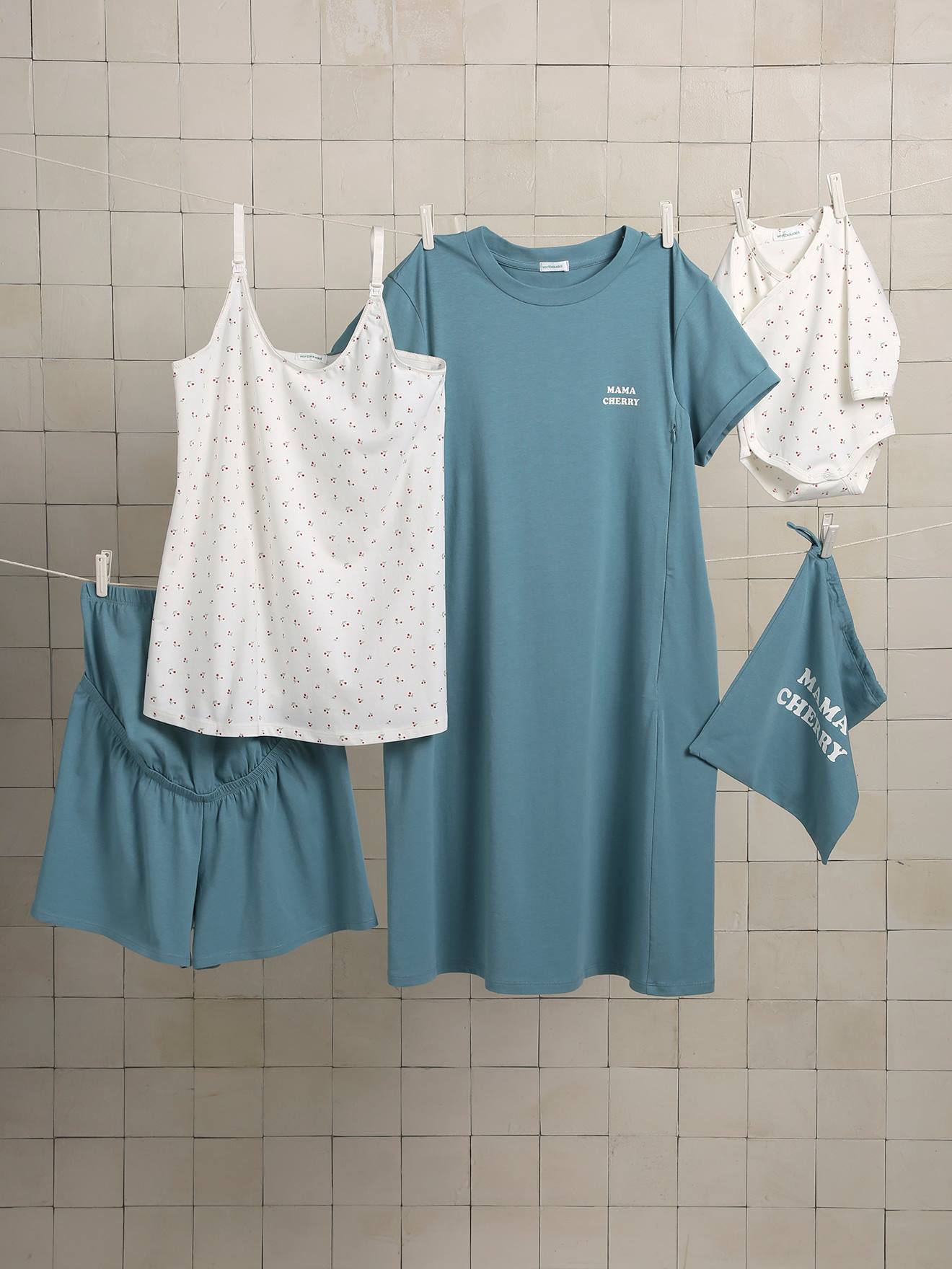 Geschenk-Set für Mama & Baby: Loungewear & Body im Stoffbeutel, Mama Cherry smaragdgrün Gr. 32/34 von vertbaudet