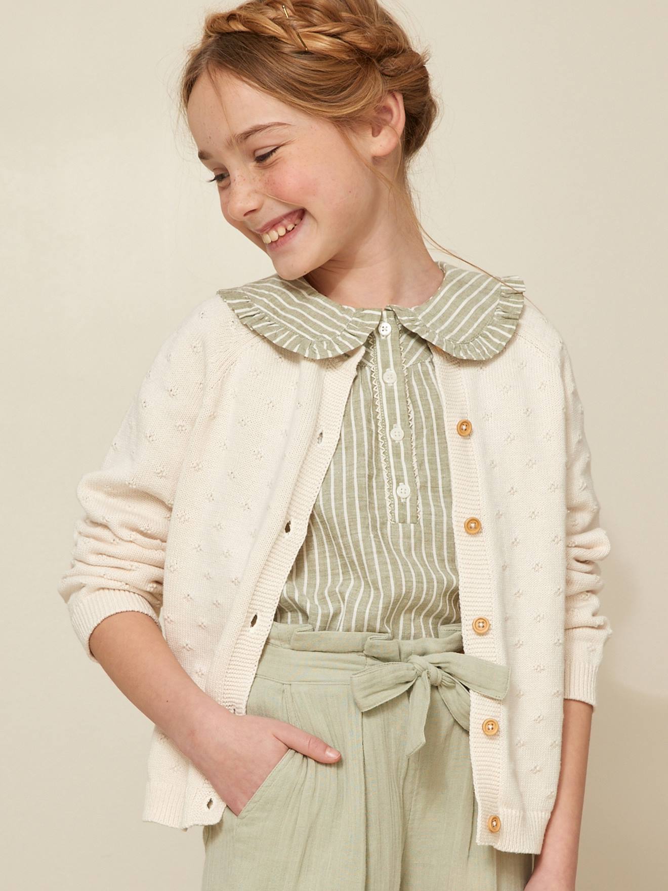 Thumbnail - Mädchen Cardigan aus Musterstrick CYRILLUS