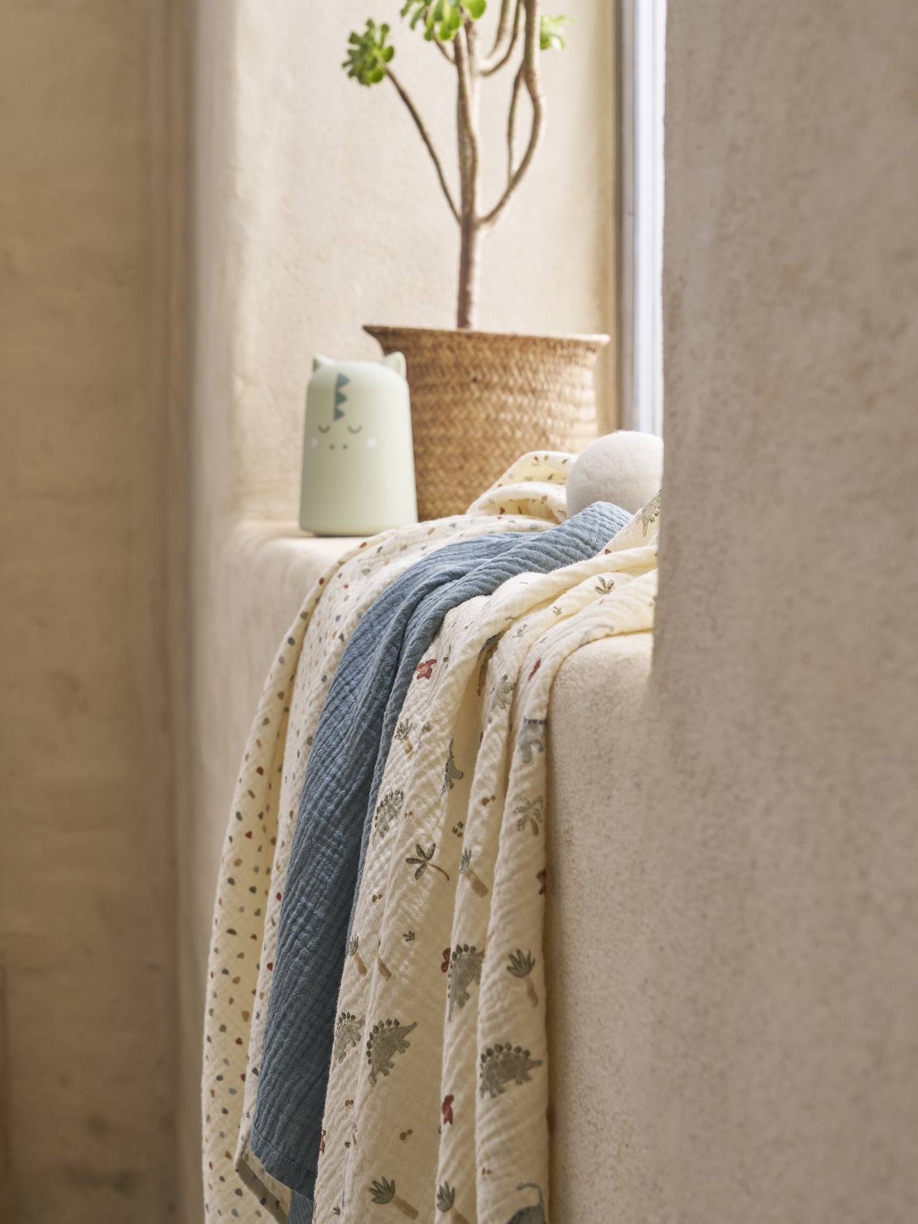 Thumbnail - 3er-Pack Baby Wickeltücher MINISAURUS aus Baumwollmusselin