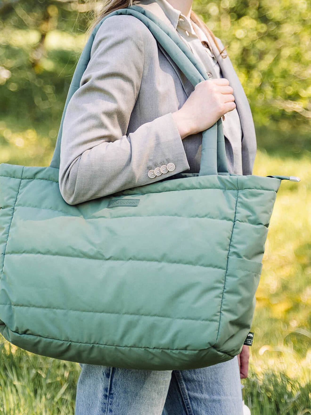 Thumbnail - Wickeltasche DONE BY DEER groß