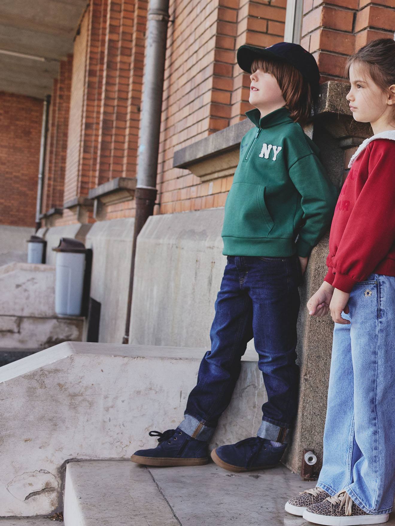 Thumbnail - Gerade Jungen Jeans mit Beinaufschlag