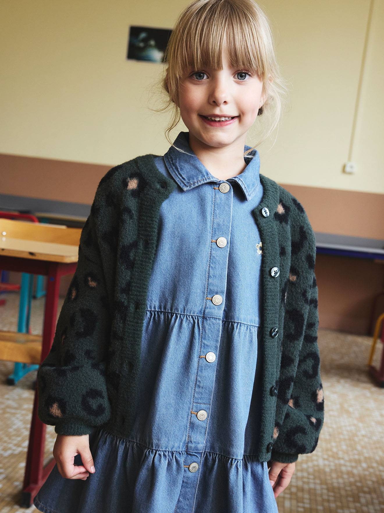 Flauschige Mädchen Strickjacke mit Tiermuster leo