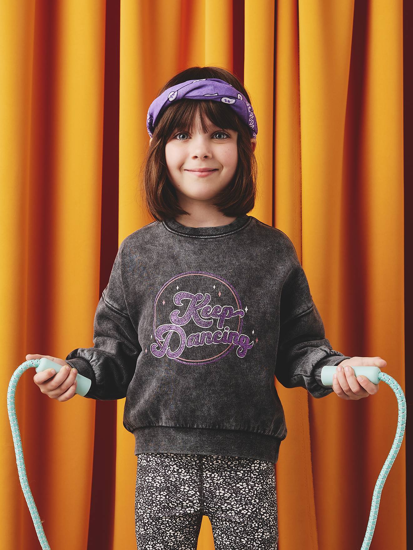 Mädchen Sport-Sweatshirt mit Glitzer