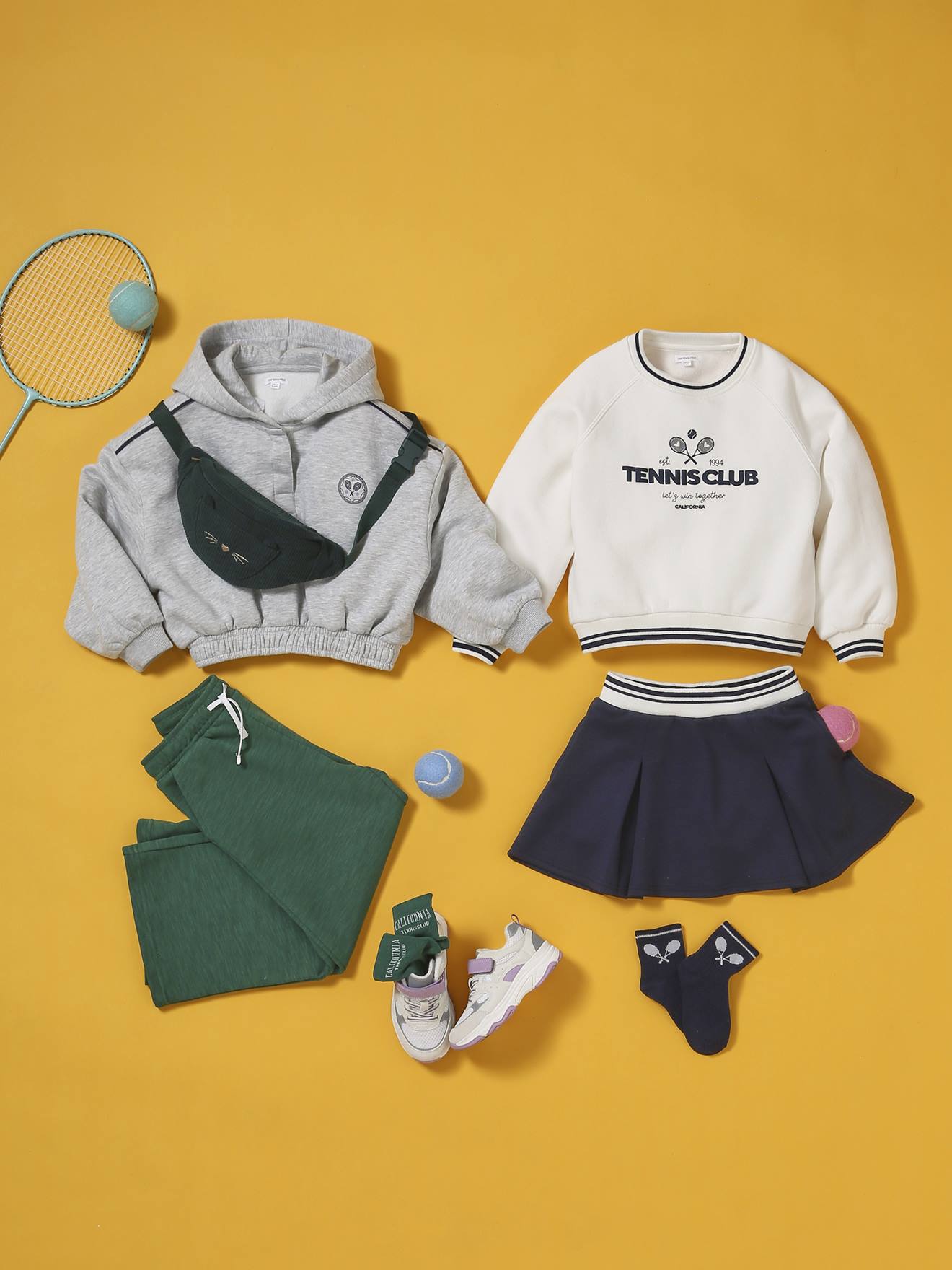 Thumbnail - Mädchen Sport-Kapuzensweatshirt mit Recycling-Polyester