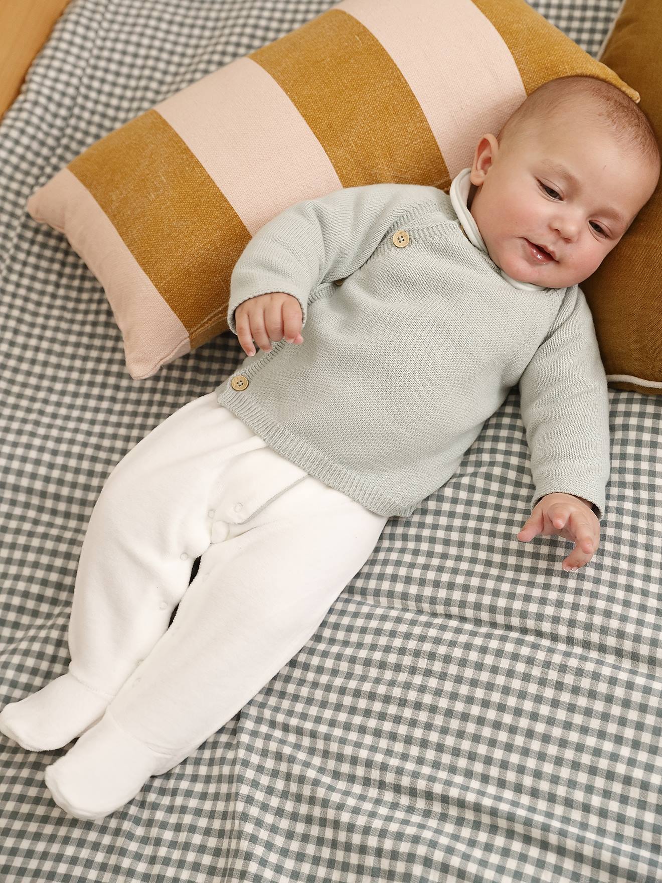 Baby Geschenk-Set zur Geburt: Strickjacke