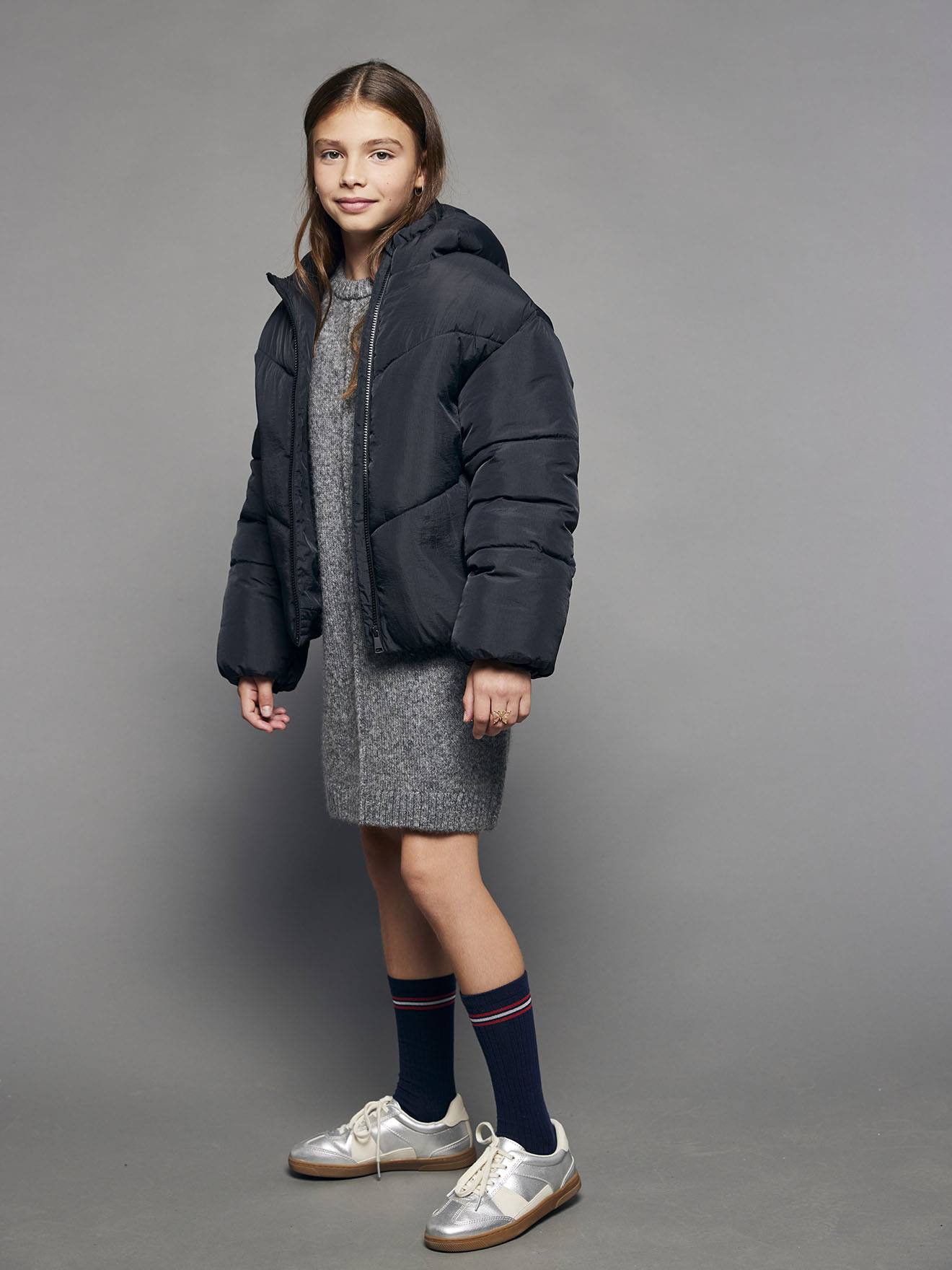 Thumbnail - Kurze Mädchen Steppjacke mit Kapuze JONEN