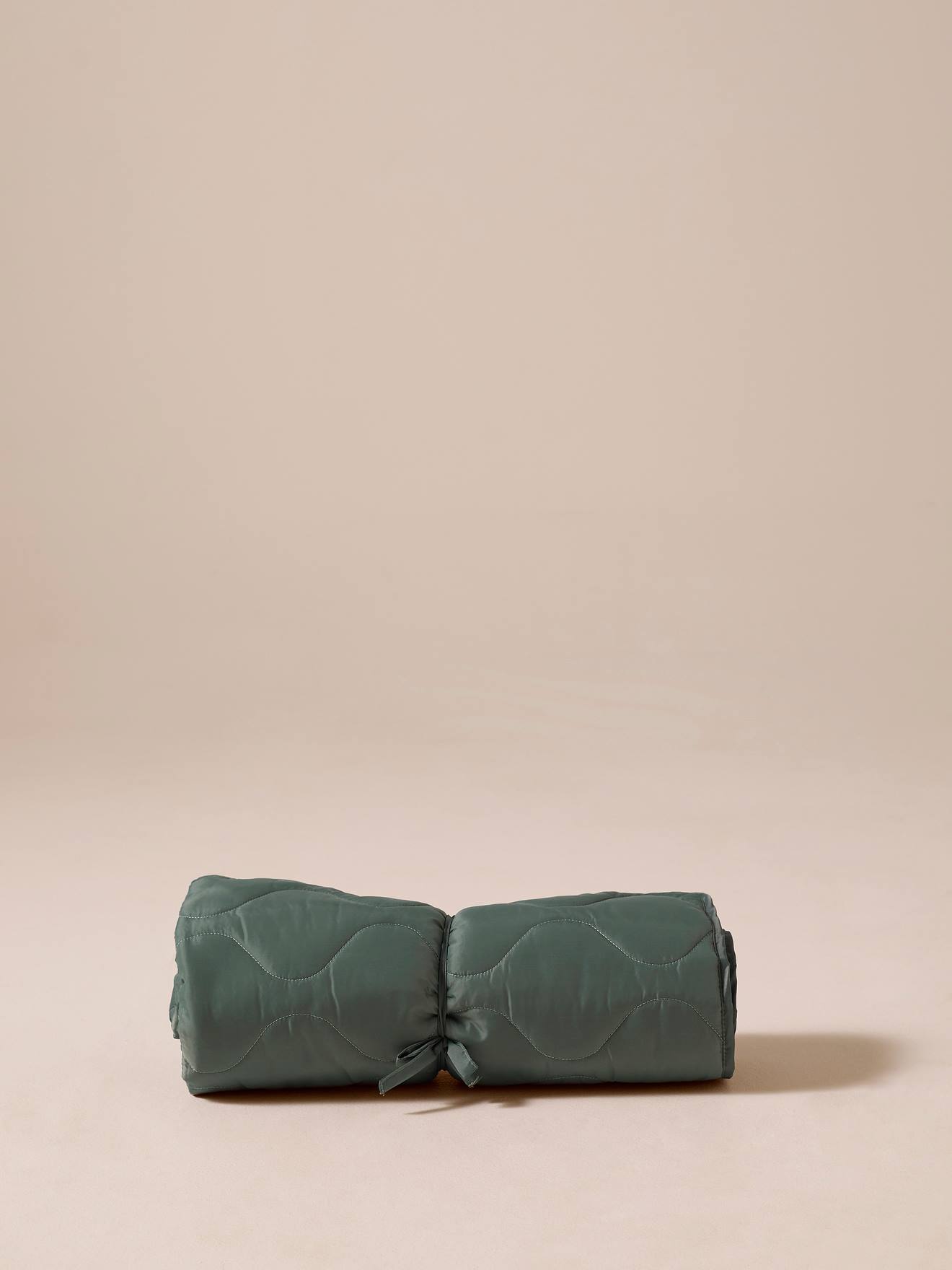 Thumbnail - Wasserabweisende Hundedecke