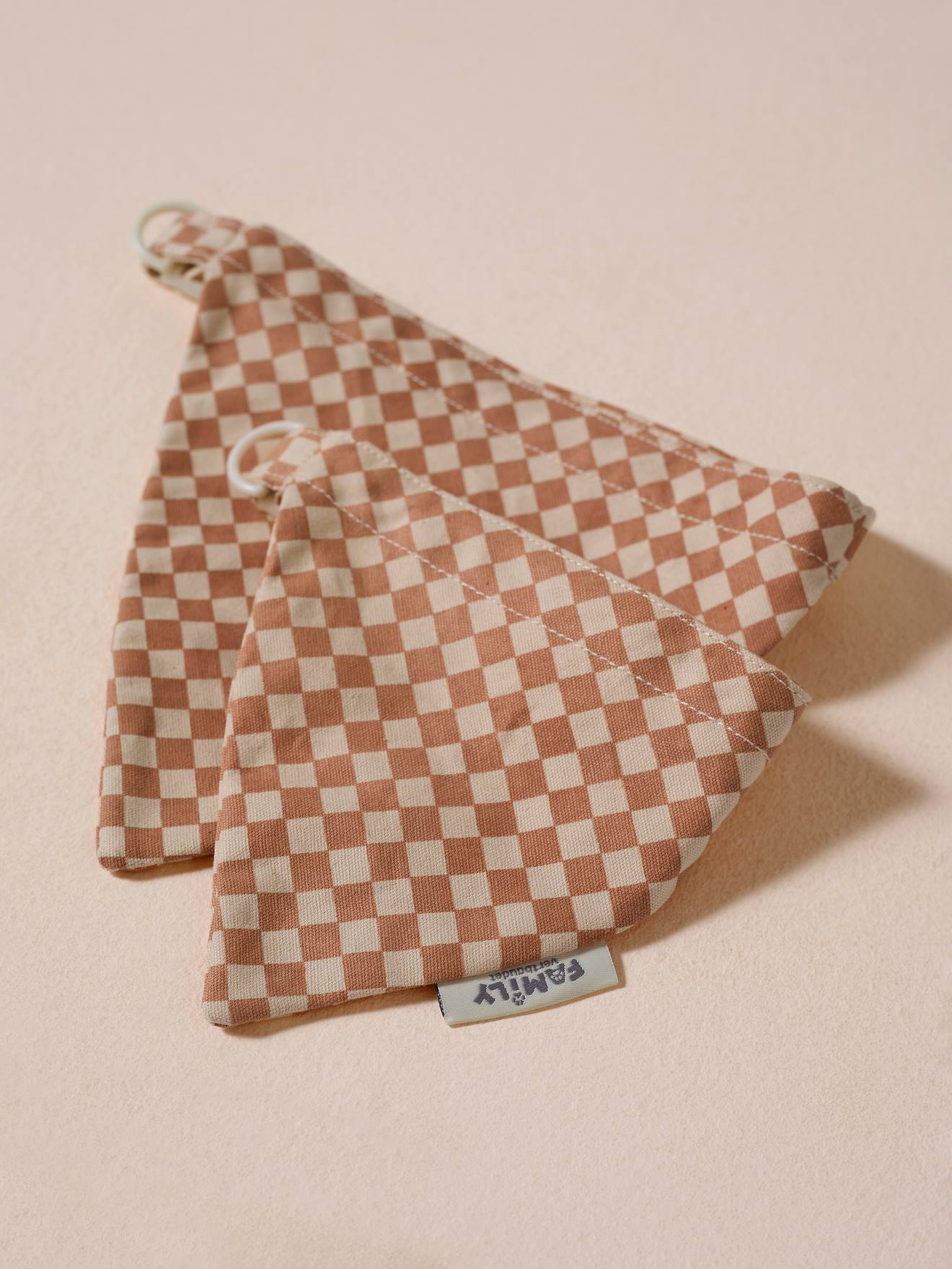 Thumbnail - Hundehalsband mit integriertem Bandana und Karomuster