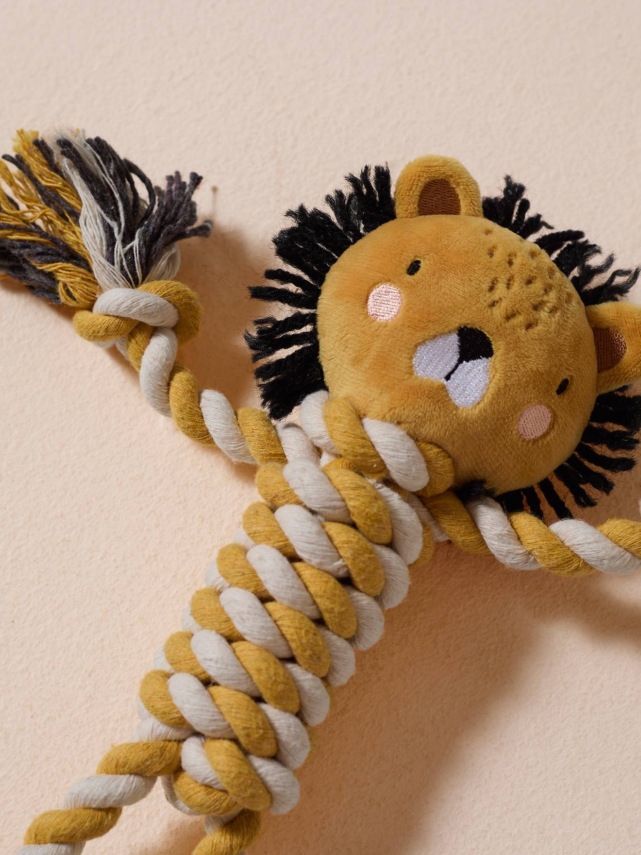 Thumbnail - Hundespielzeug Löwe mit Seil