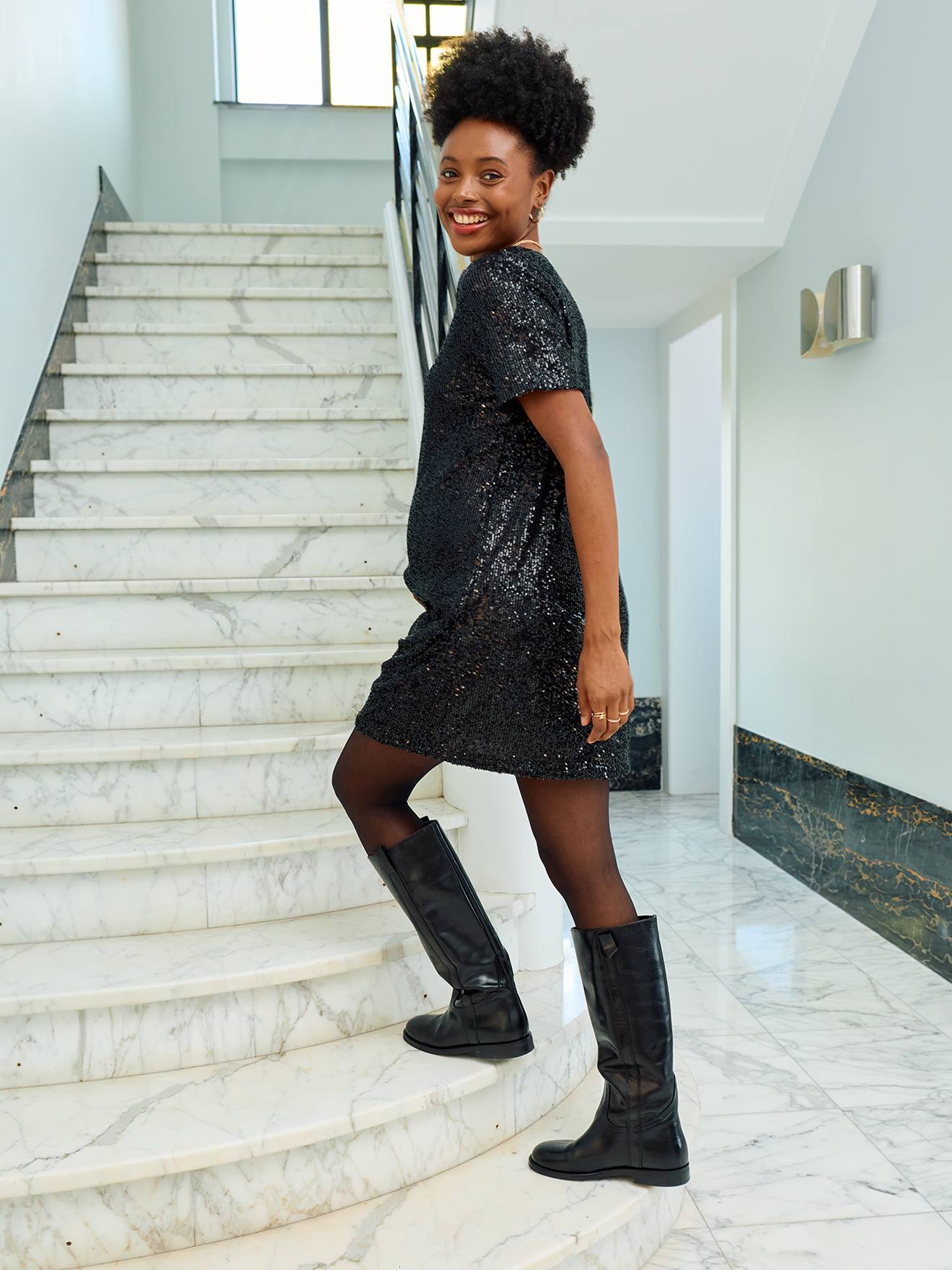 Festliches Umstandskleid mit Pailletten schwarz Gr. 44/46 von vertbaudet