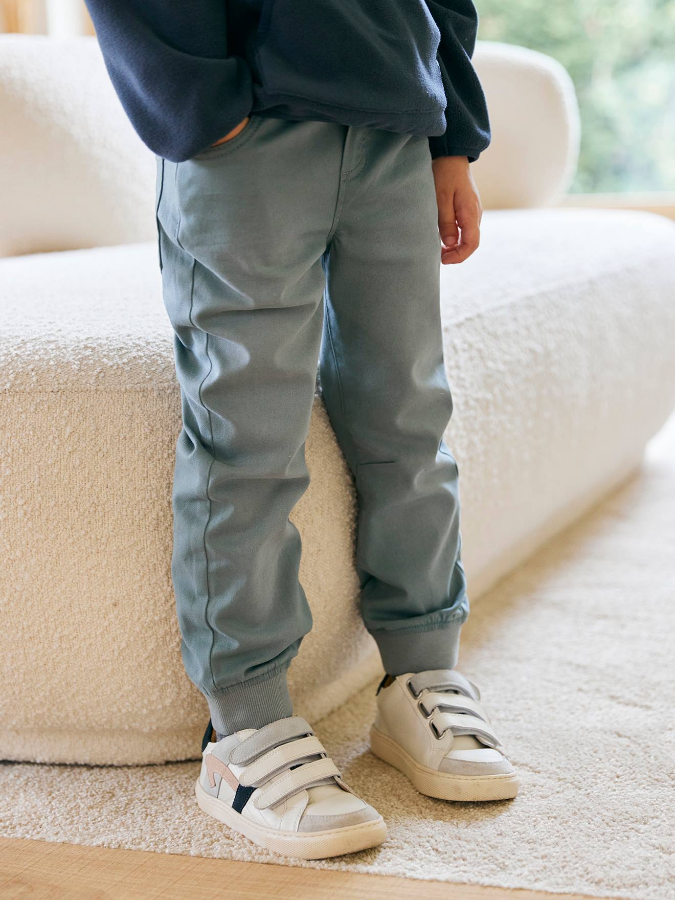 Jungen Joggpants mit Dehnbund, Bundweite verstellbar graublau Gr. 140 von vertbaudet